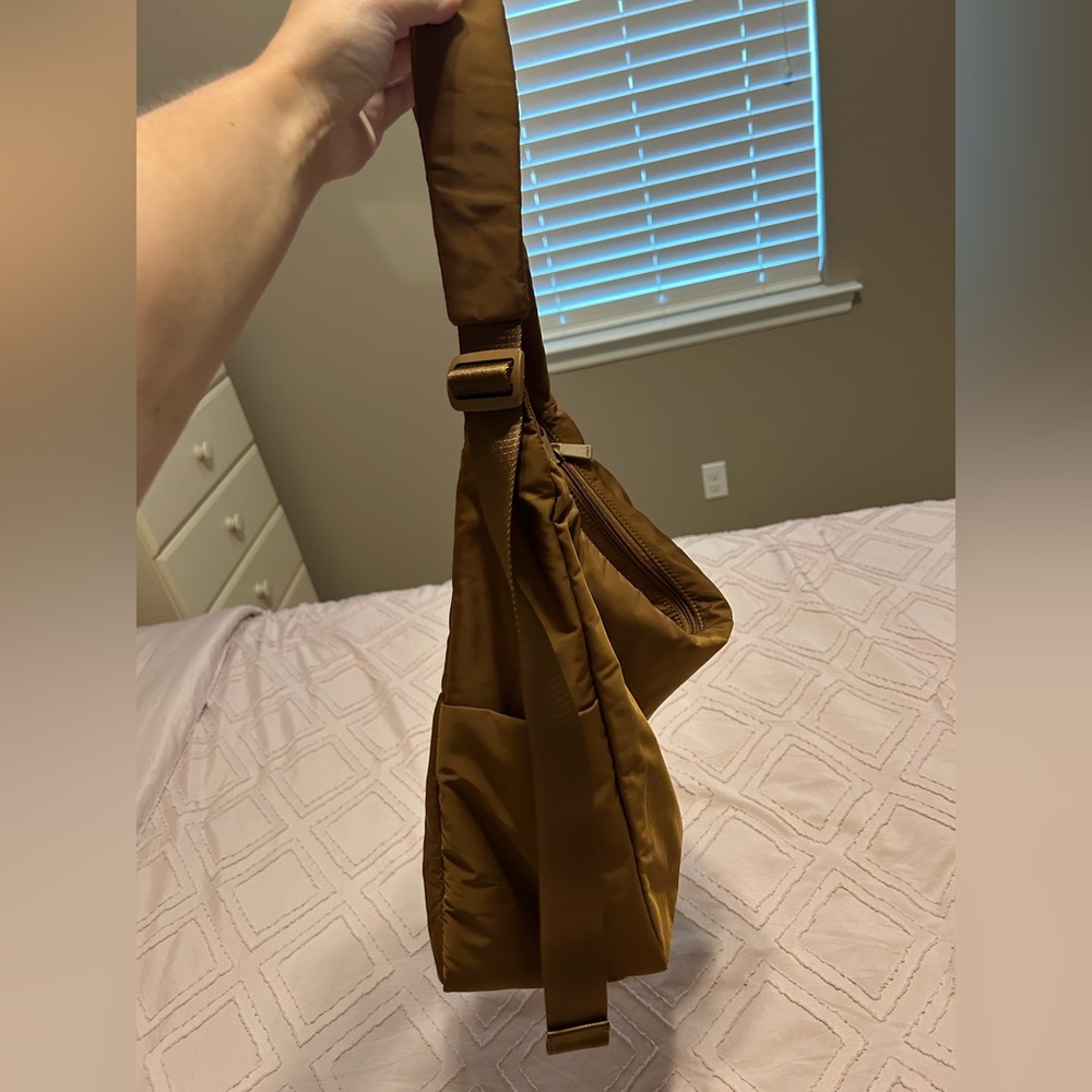 AWAY Nylon Bag - Picture 3 of 12